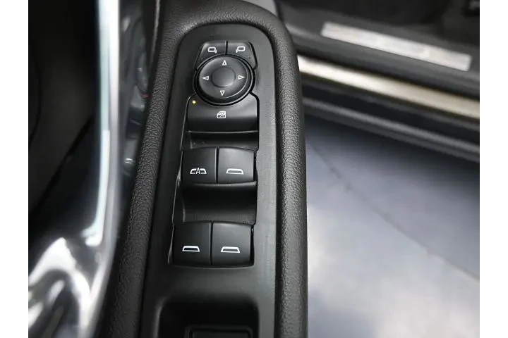 $30591 : GMC Terrain 2023 AWD Denali image 6