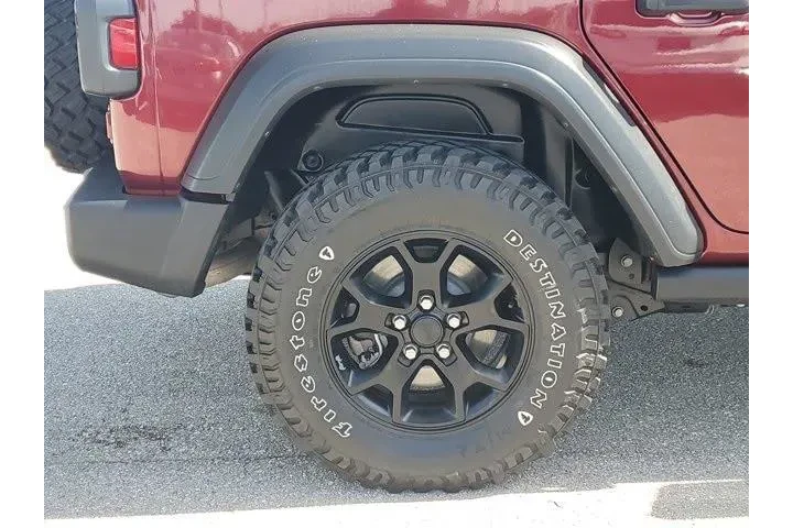 $31990 : Jeep Wrangler Unlimited 2021 image 10