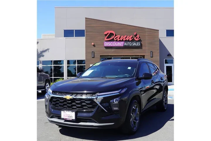 $21600 : 2025 Trax LT image 1