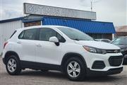 $10490 : 2019 Trax LS thumbnail