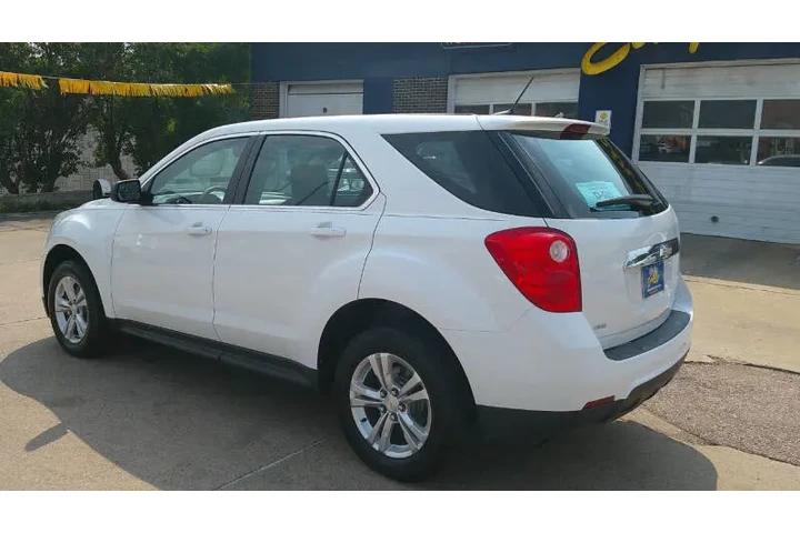 $8599 : 2014 Equinox LS image 7
