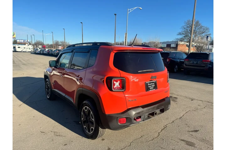 $7980 : 2015 Renegade 4WD 4dr Trailha image 4