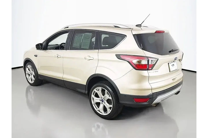 $11899 : Ford Escape 2017 AWD Titaniu image 9