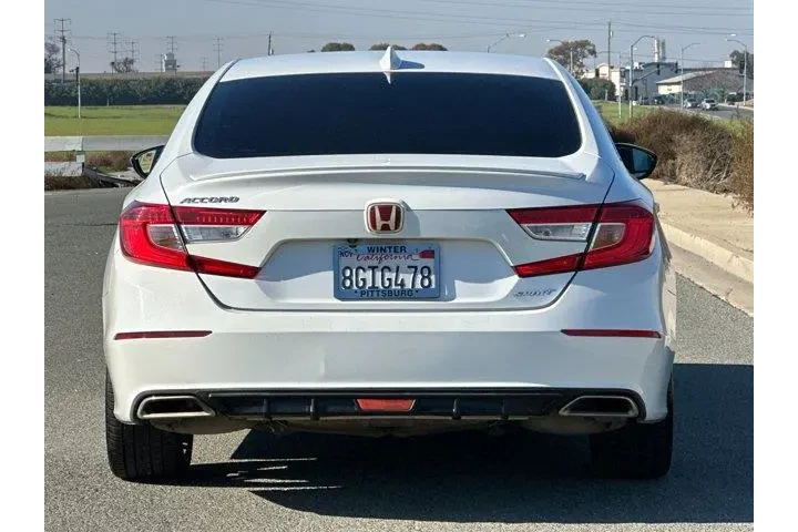 $18381 : Honda Accord 2018 Sport 4dr image 5