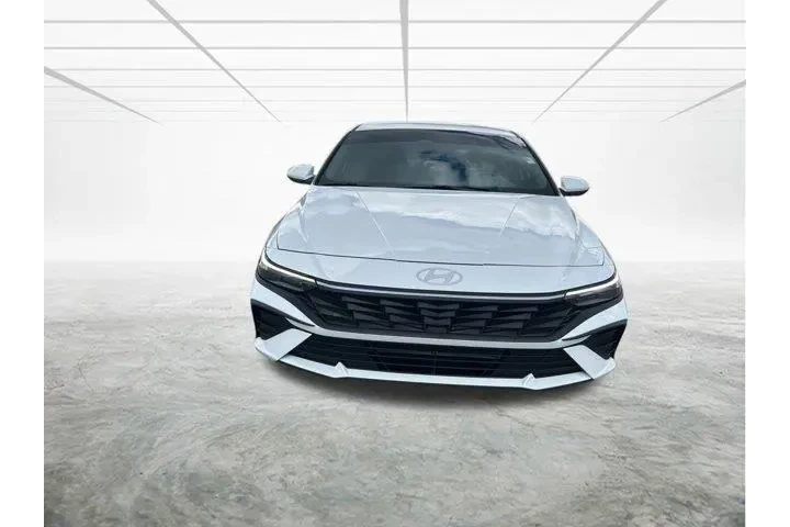 $18095 : Hyundai ELANTRA 2024 SEL 4dr image 8