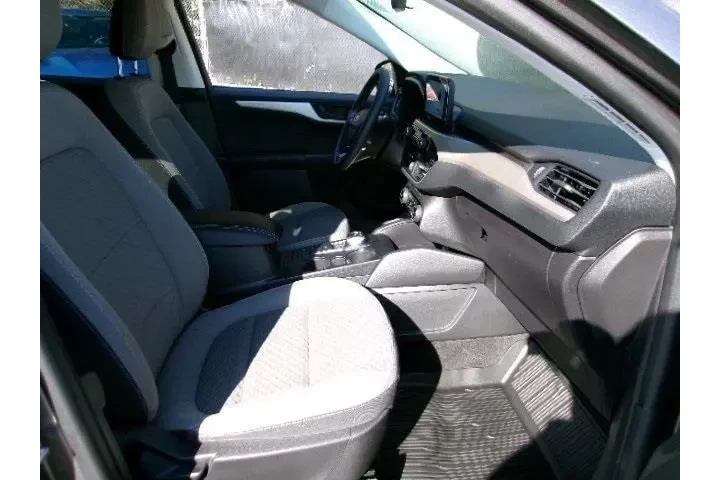 $22680 : Ford Escape 2022 AWD SE 4dr image 3