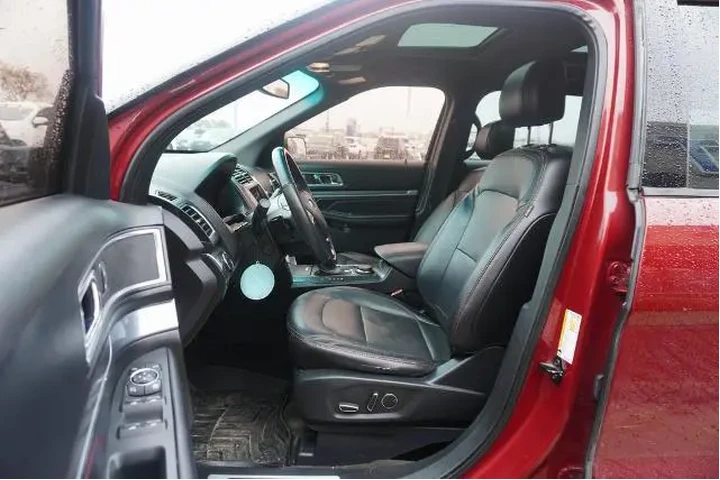 $14888 : Ford Explorer 2017 AWD Sport image 7