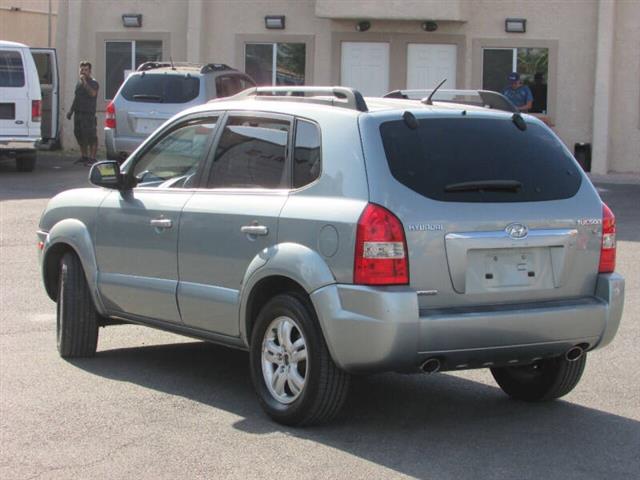 $7995 : 2006 Tucson Limited image 6