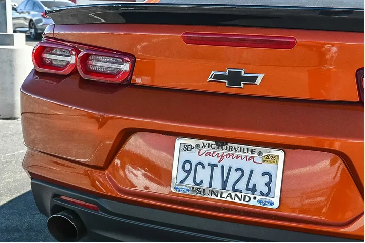 Chevrolet Camaro 2022 LT1 2d image 10