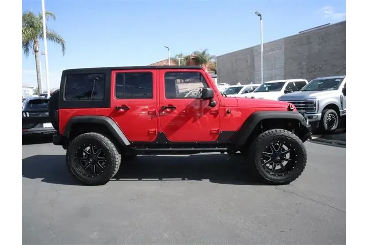 $25500 : Jeep Wrangler Unlimited 2015 image 2