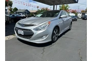 2011 Sonata Hybrid thumbnail