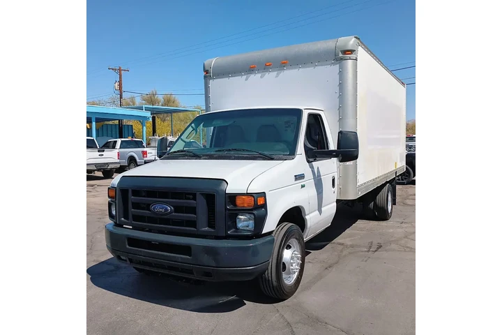 $18995 : 2017 FORD E350 SUPER DUTY CUT image 1