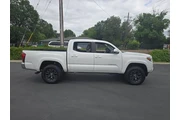 $37995 : Toyota Tacoma 2022 4x4 TRD P thumbnail