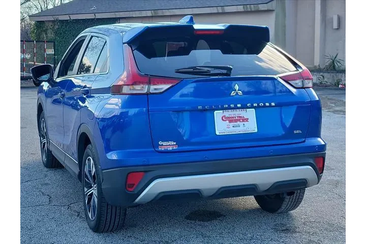 $17499 : Mitsubishi Eclipse Cross 202 image 4