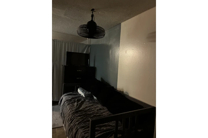 $675 : Panorama city image 8