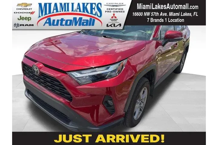 $28421 : Toyota RAV4 2025 XLE 4dr SUV image 1