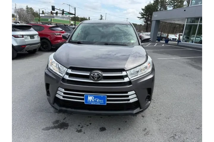 $20999 : 2019 Highlander LE image 3