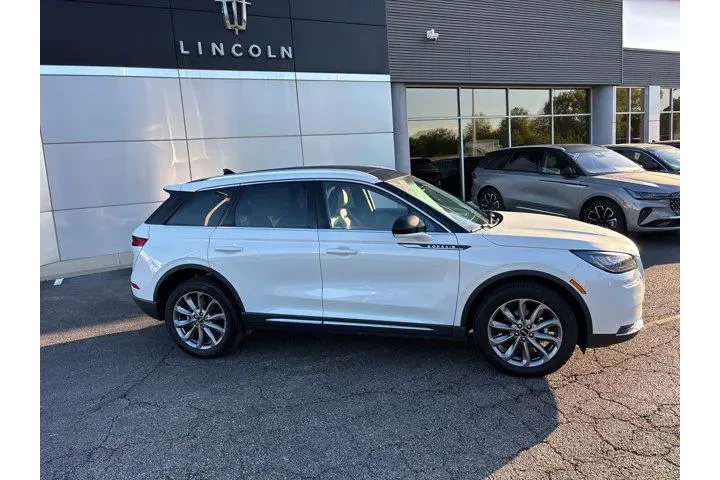$30985 : Lincoln Corsair 2022 AWD Sta image 8