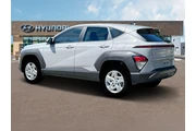 $22999 : Hyundai KONA 2024 AWD SE 4dr thumbnail