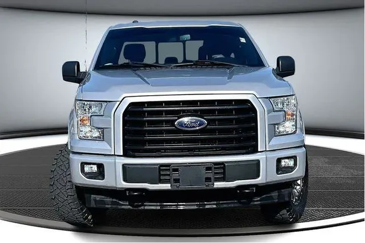 $22500 : Ford F-150 2017 4x4 XLT 4dr image 2