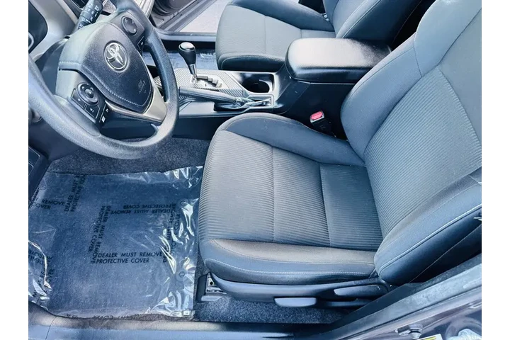 $15995 : 2015 RAV4 XLE image 9