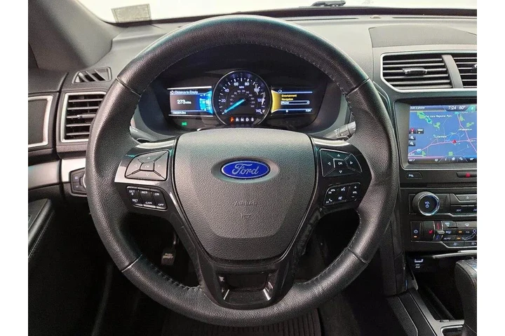 $16998 : Ford Explorer 2016 XLT 4dr S image 10