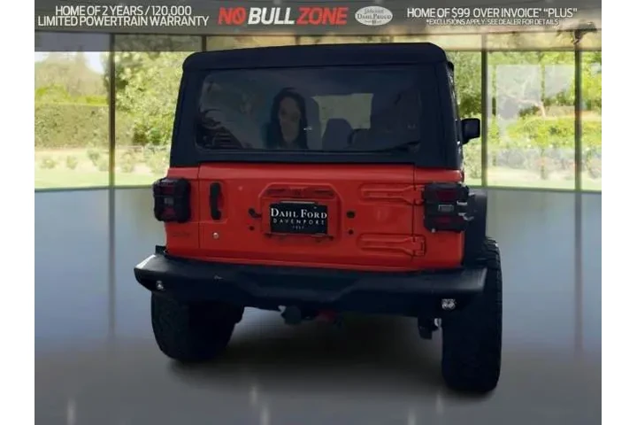 $26200 : Jeep Wrangler Unlimited 2018 image 4