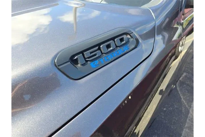 $25990 : Ram 1500 2022 4x2 Big Horn 4 image 9