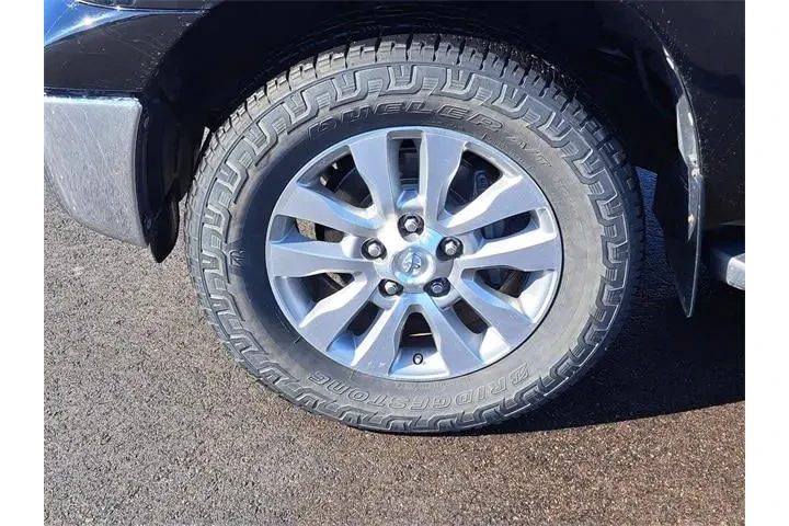 $16995 : Toyota Tundra 2012 4x4 Limit image 9