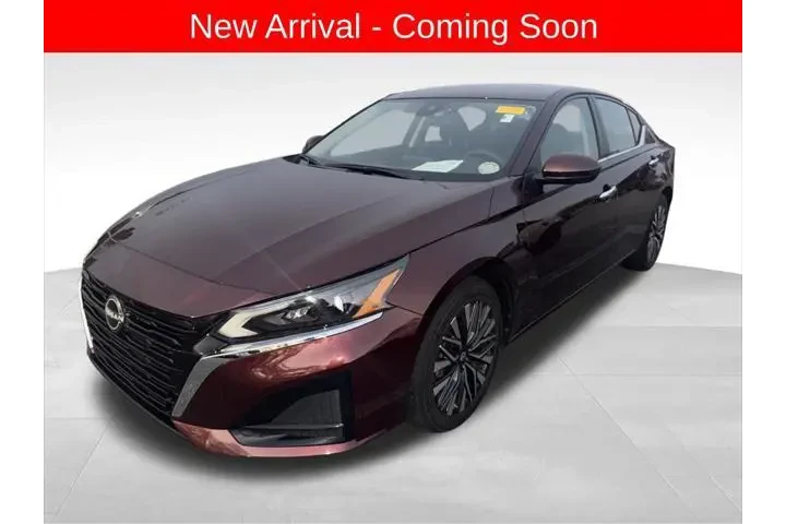 $18987 : Nissan Altima 2023 2.5 SV 4d image 1