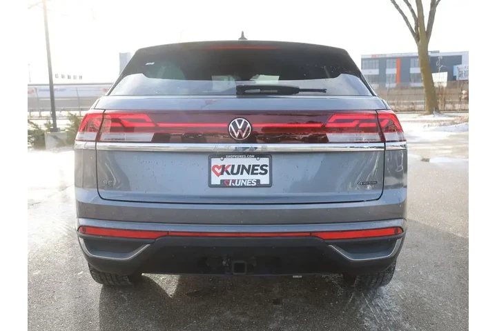 $30677 : Volkswagen Atlas Cross Sport image 7