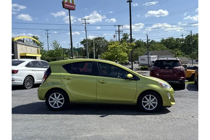 $14495 : 2015 Prius c Four image 5