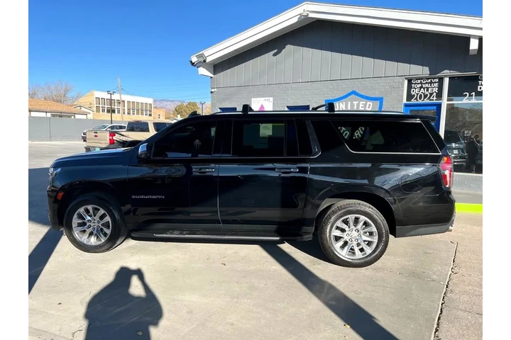2021 Suburban Premier 4WD image 8