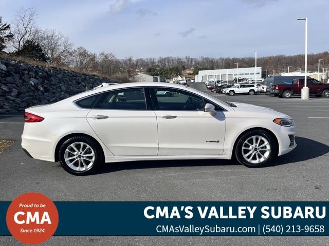 $18026 : PRE-OWNED  FORD FUSION HYBRID image 4