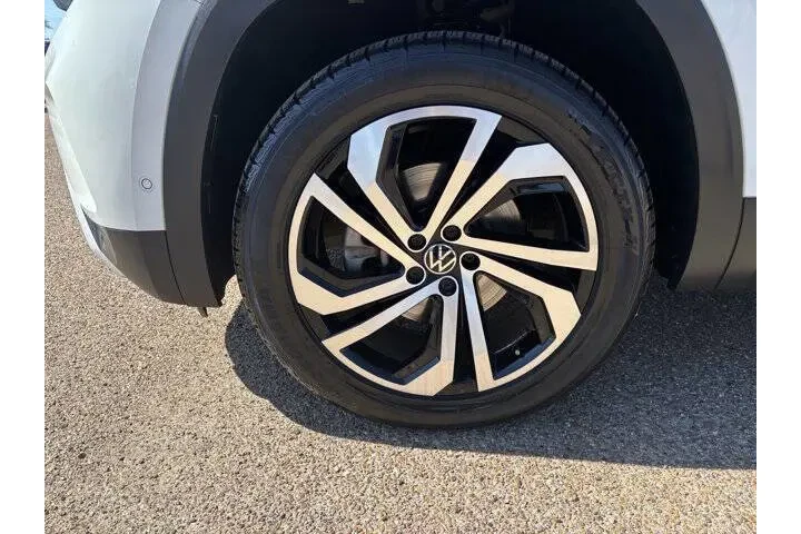 $27937 : 2021 Atlas image 9