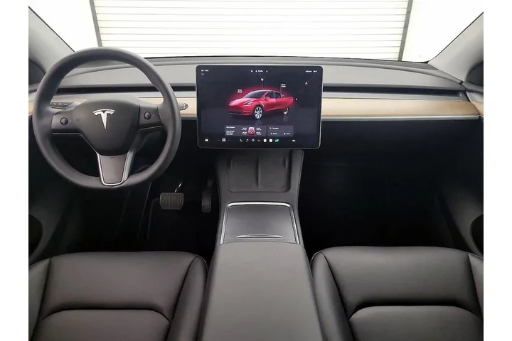 $31998 : Tesla Model Y 2023 AWD 4dr C image 9