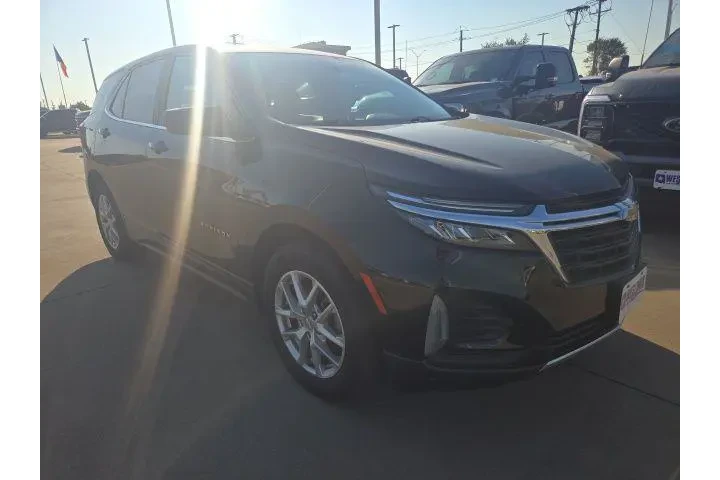 $17987 : Chevrolet Equinox 2022 LT 4d image 1