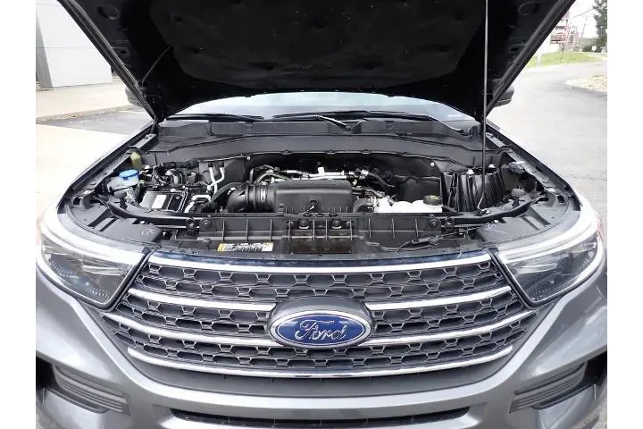 $30495 : Ford Explorer 2022 AWD XLT 4 image 10
