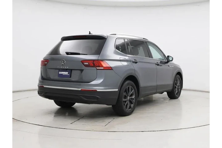 $19998 : Volkswagen Tiguan 2022 SE 4d image 8