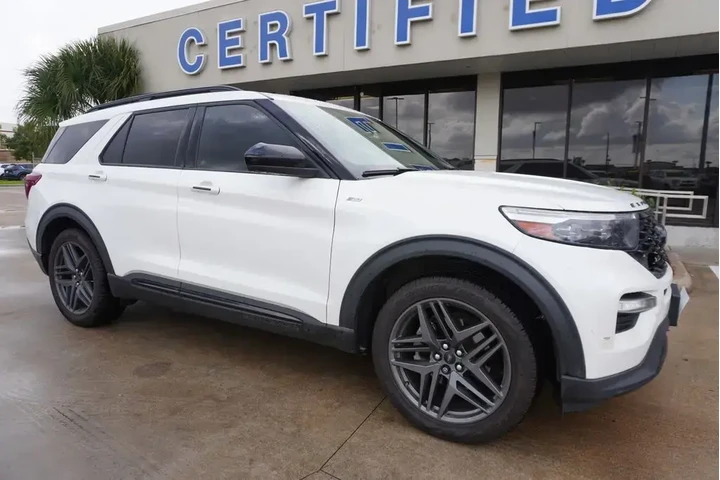 $28888 : Ford Explorer 2023 ST-Line 4 image 1