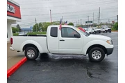 $3000 : Nissan / Frontier thumbnail