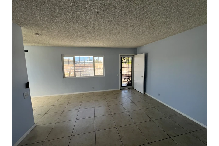 $2500 : South Gate 2 Bed 1 Bath $2,500 image 8