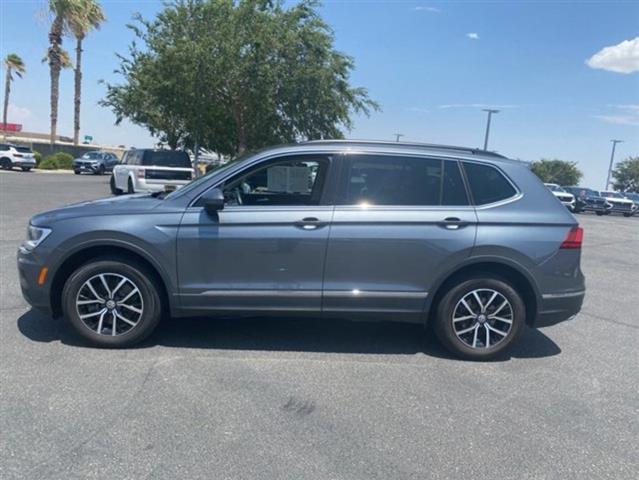 $13888 : 2021 Volkswagen Tiguan image 4