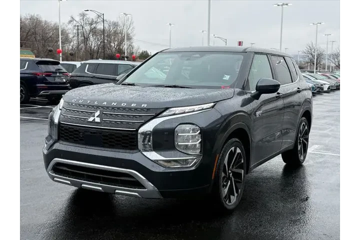 $39995 : Mitsubishi Outlander PHEV 20 image 3