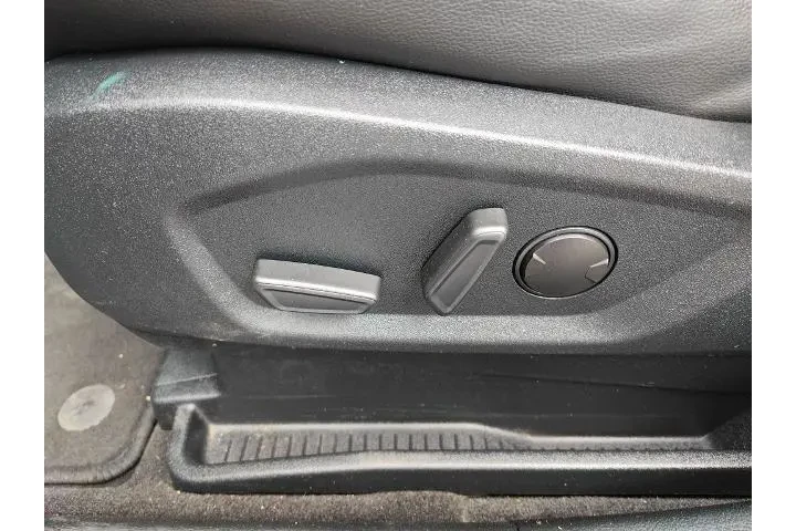 $16151 : Ford Edge 2020 SEL 4dr Cross image 9