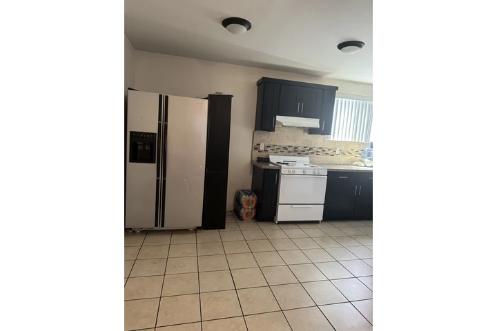 $850 : Rento un Cuarto image 4