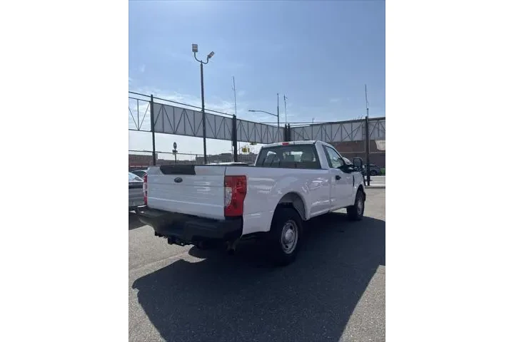 $31990 : Ford F-250 Super Duty 2022 4 image 5