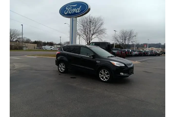 $12000 : Ford Escape 2015 AWD Titaniu image 2