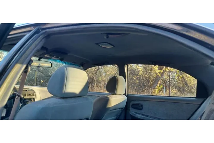 $4995 : 2004 Optima LX image 9