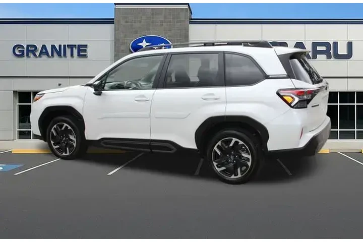 $34390 : Subaru Forester 2025 AWD Lim image 7